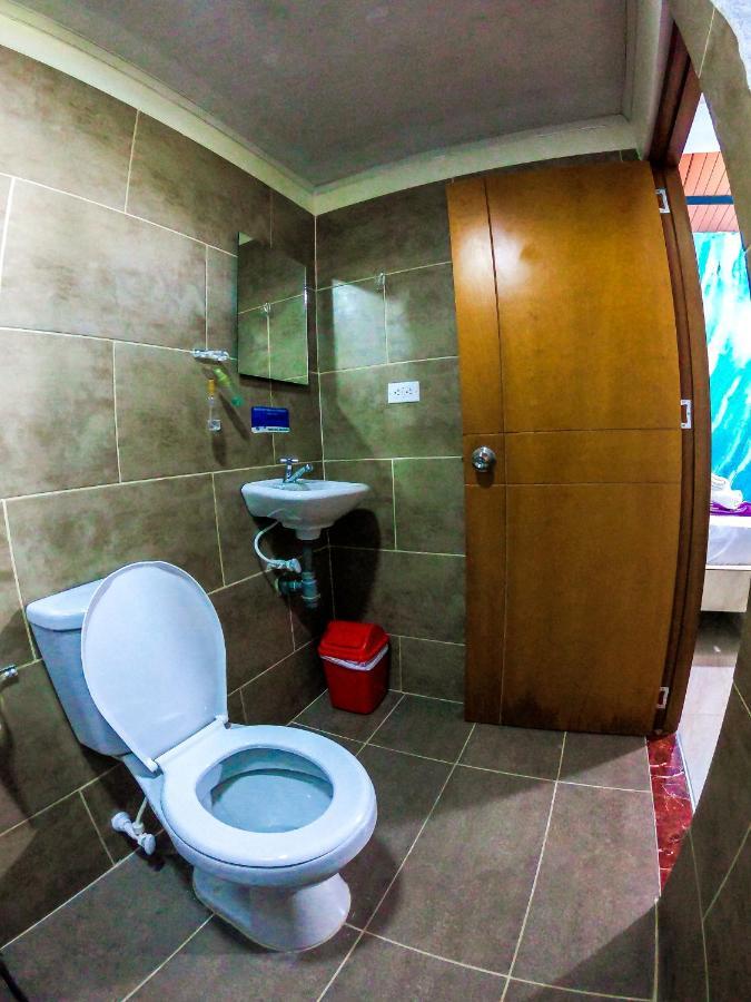 Hotel Jireh - San Carlos Ant エクステリア 写真